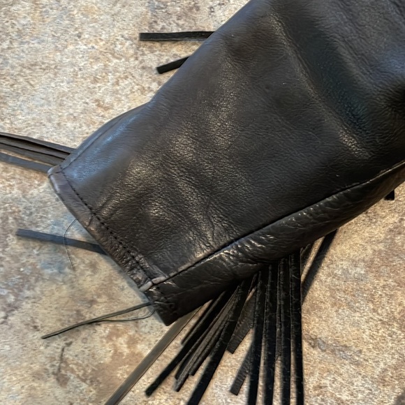 Vintage “ Hot Leathers “ women’s leather motorcycle jacket - Picture 3 of 16